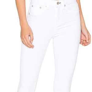 Rag and bone white jeans/ capri style